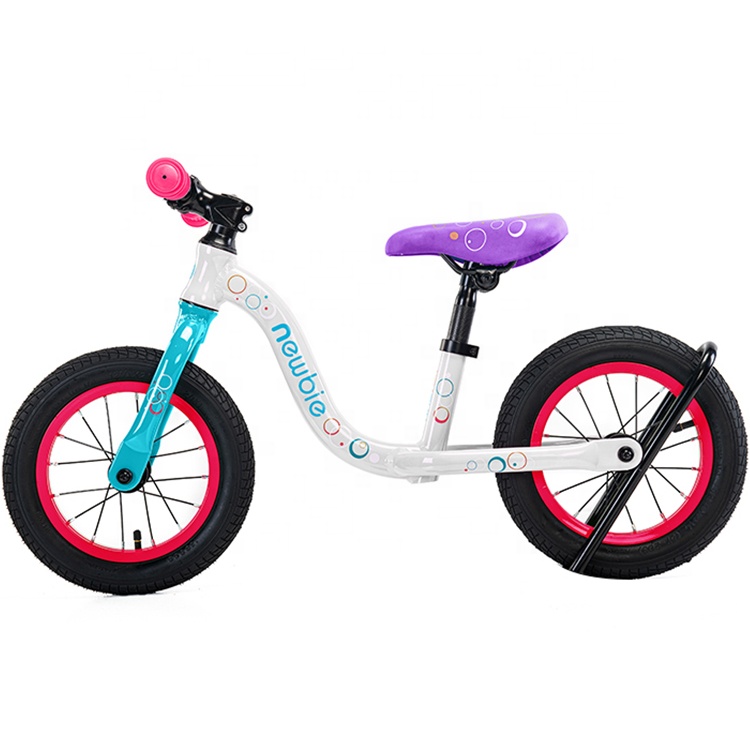China Wholesale 2-6 Years Old Kids Foot Pushed Mini Children Balance Bike Kid Walking Bike