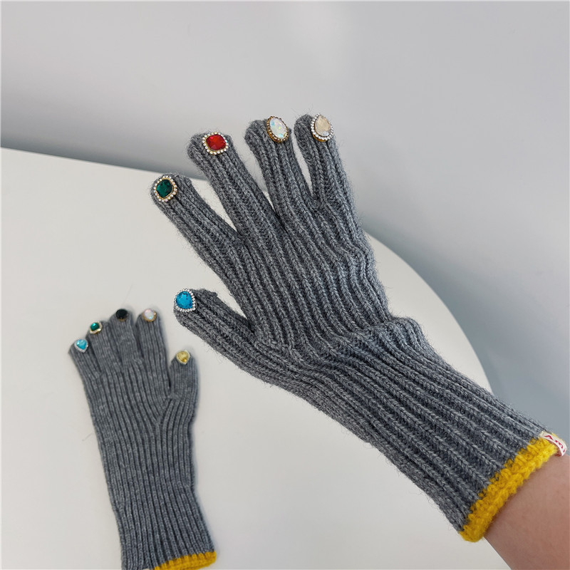 Custom Logo Long Mittens With rhinestone Wholesale Winter Warm Long Knitted Acrylic Gloves