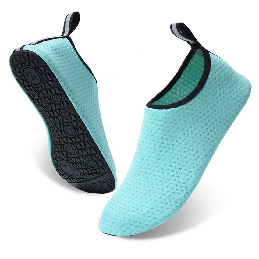 Custom Kids Mens Water Shoes Anti Slip Quick Dry Beach Water Shoes Yoga Socks