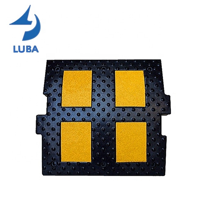 500X500X50Mm Durable Strength Vehicle Speed Down Cars Slow Down Rubber Speed Bump