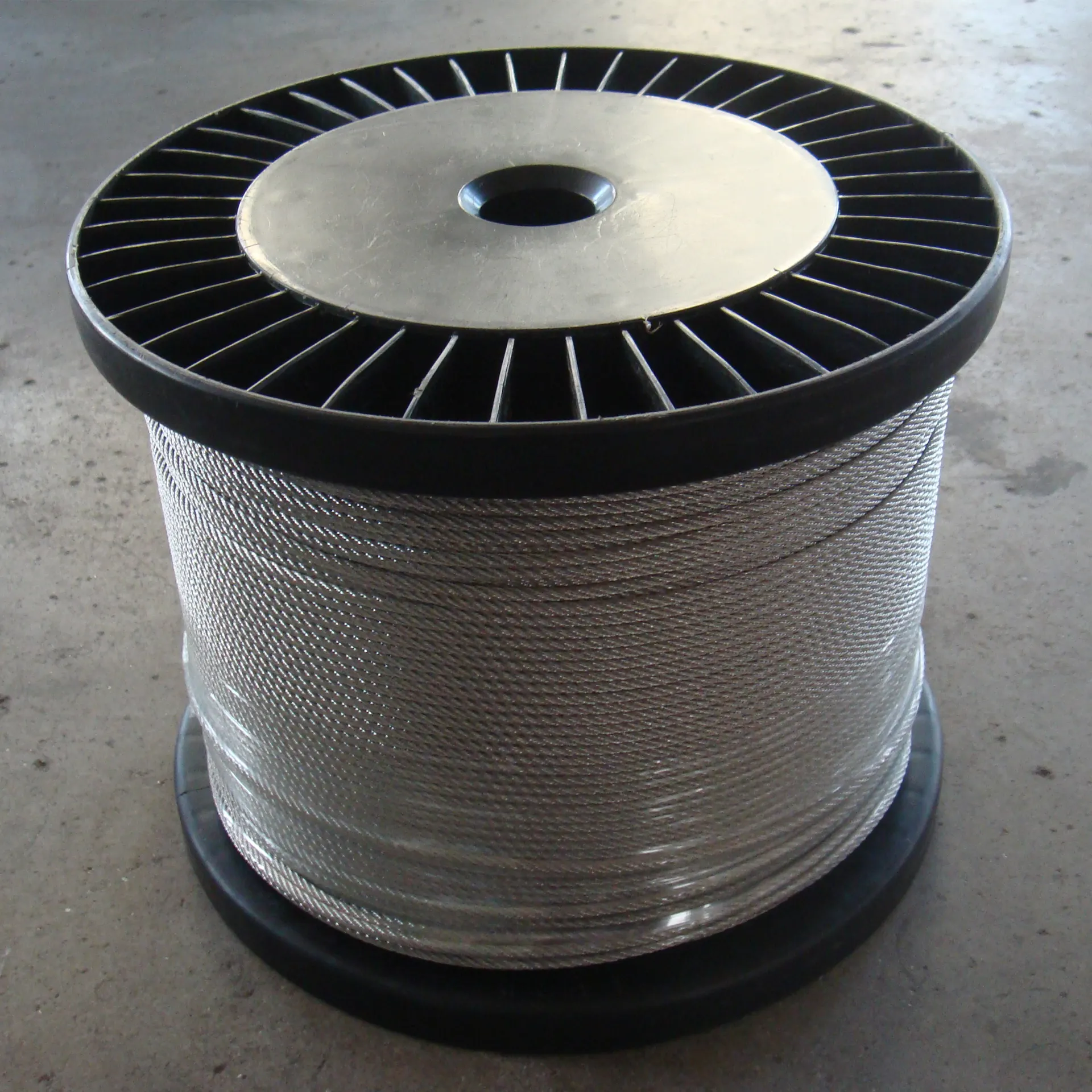 Galvanized/Ungalvanized Steel Wire Rope Suppliers Steel Cable