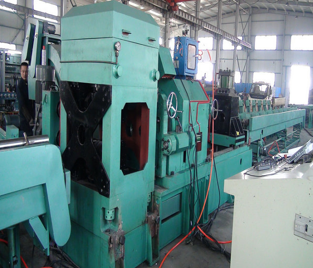JY160AY + WXC160S + JY160A CNC Pte-выпрямитель-пилинг-тонкая линия выпрямления для металлических стальных стержней