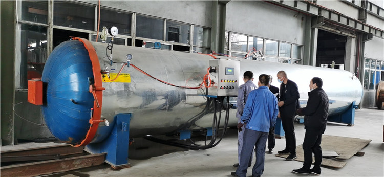 High Pressure High Temperature Steam / Electric Heating Rubber Vulcanizer Autoclave