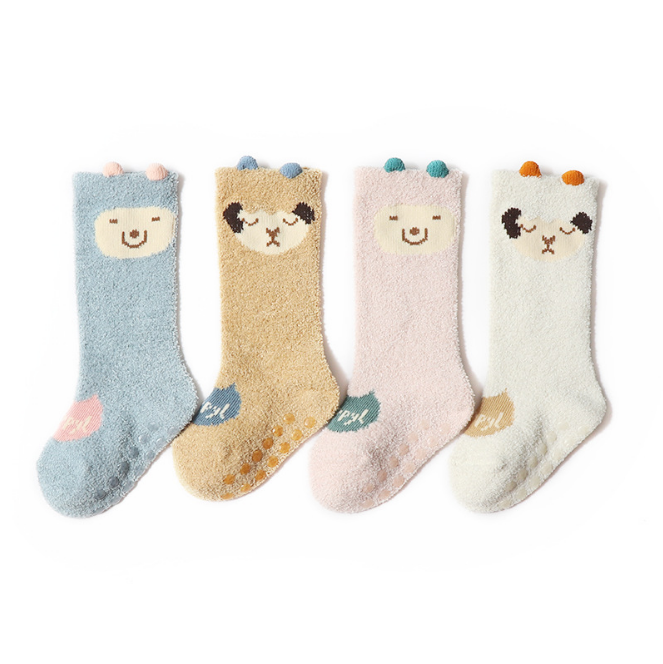 XINQI OEM/ODM winter socks Warm and cute crew baby socks cartoon non slip dot gel children socks