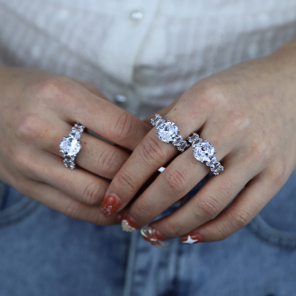 New arrived silver color with oval shape cz stone paved band ring for women lady wedding finger rings jewelry new styles