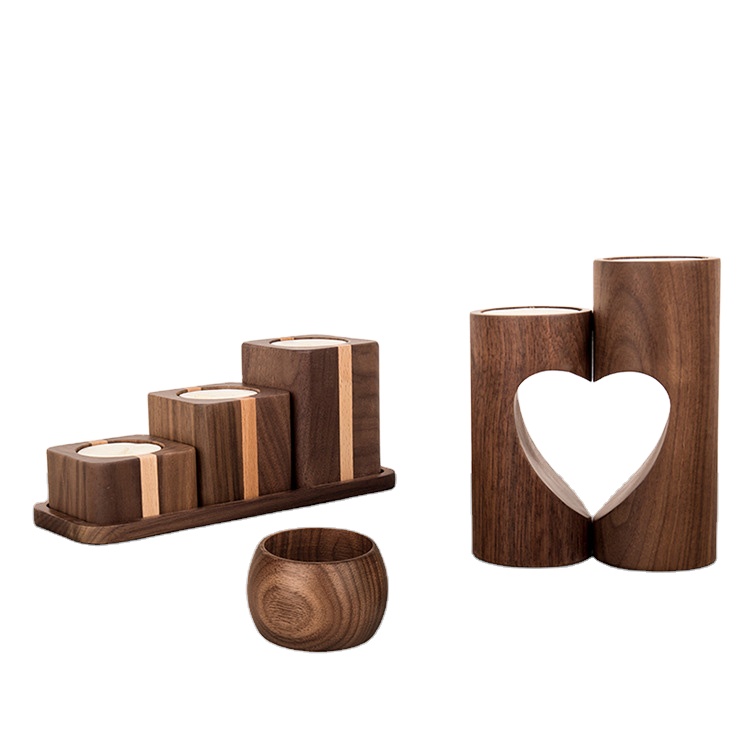 High quality new OEM/ODM Romantic Tea Light Decorative Heart Pedestal Candle Holder