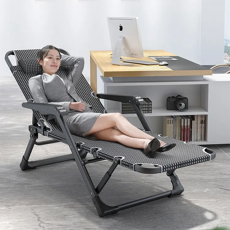 High load-bearing durable cheap camping relax cheap folding gravity chair recliner