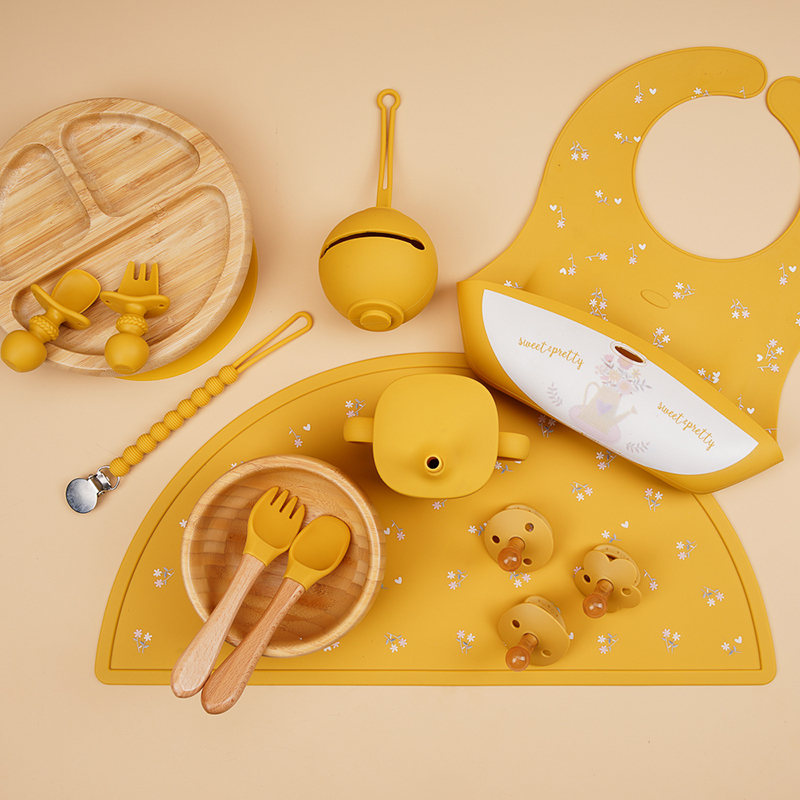 Bpa Free Weaning Feed Set Bib Plate Silicone Tableware Baby Bamboo Bowl And Spoon Kid Dining Eating Silicone Baby Feeding Set