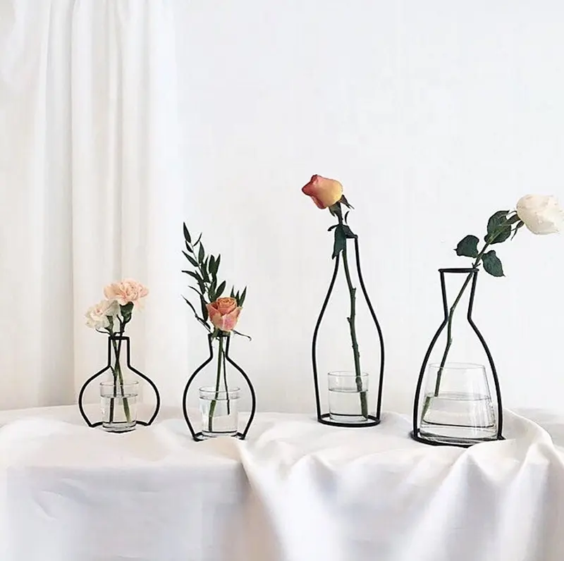 Retro Iron Line Flowers Vases Nordic Home Decoration Metal Plant Holder Nordic Styles Iron Dried Flowers Vase Room Home Decor