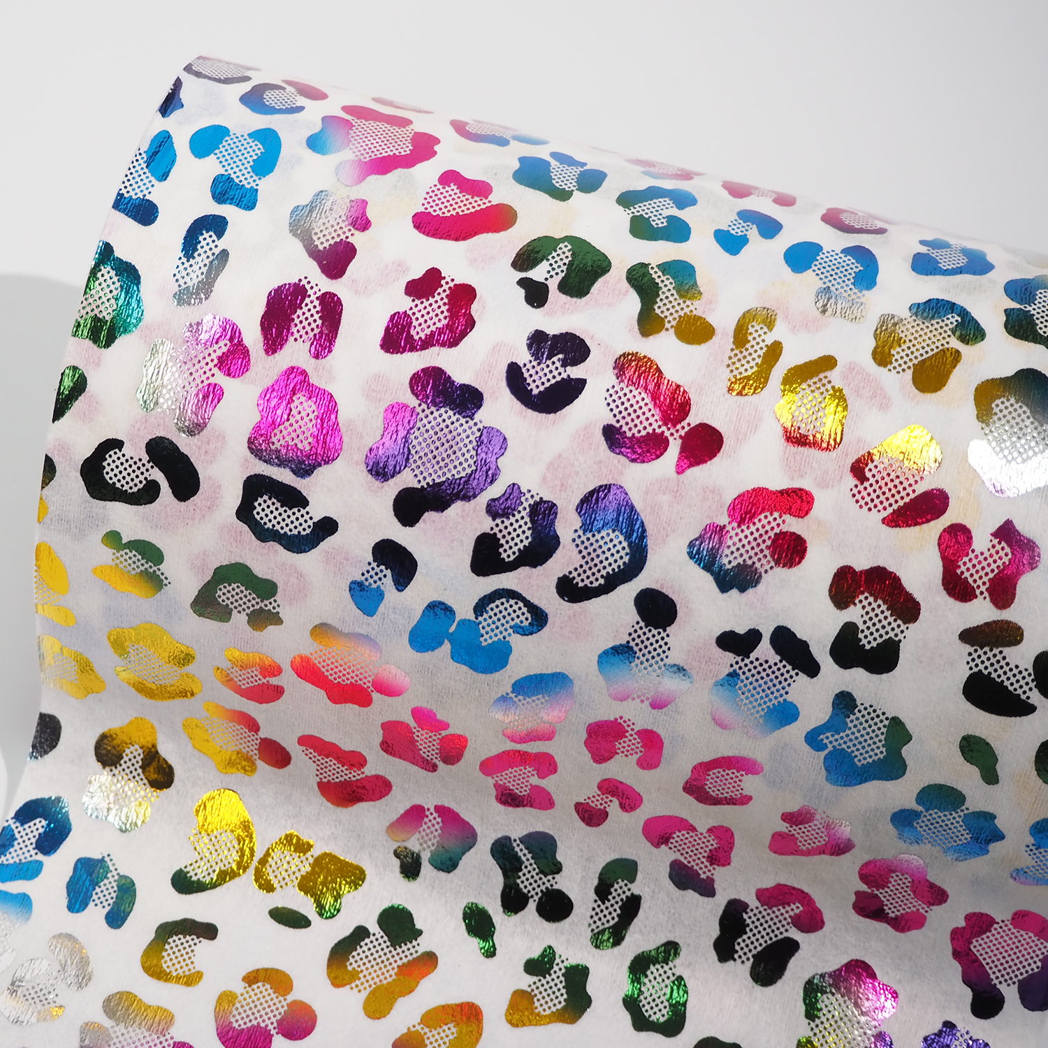 Customized Color Breathable Printing Nonwoven Material PP Spunlace Non Woven Fabric