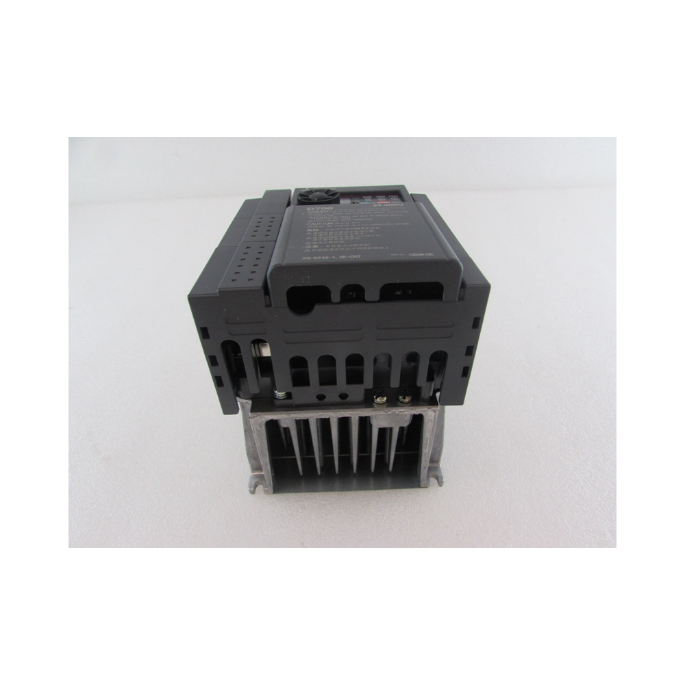 mitsubishi 3 phase inverter 220v to 380v FR-Z024-3.7K
