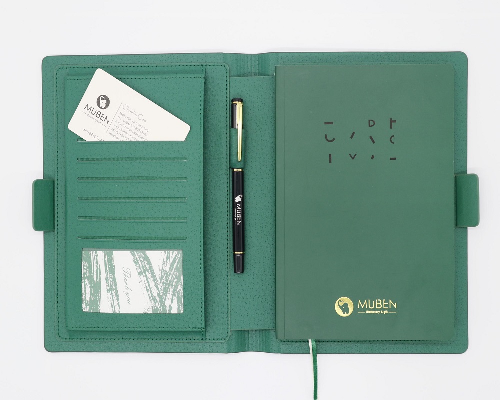 Luxury PU Leather Notebook A5 Planner 2022 Agenda Gift promotional With Customized Logo magnetic closure Diary Notebook