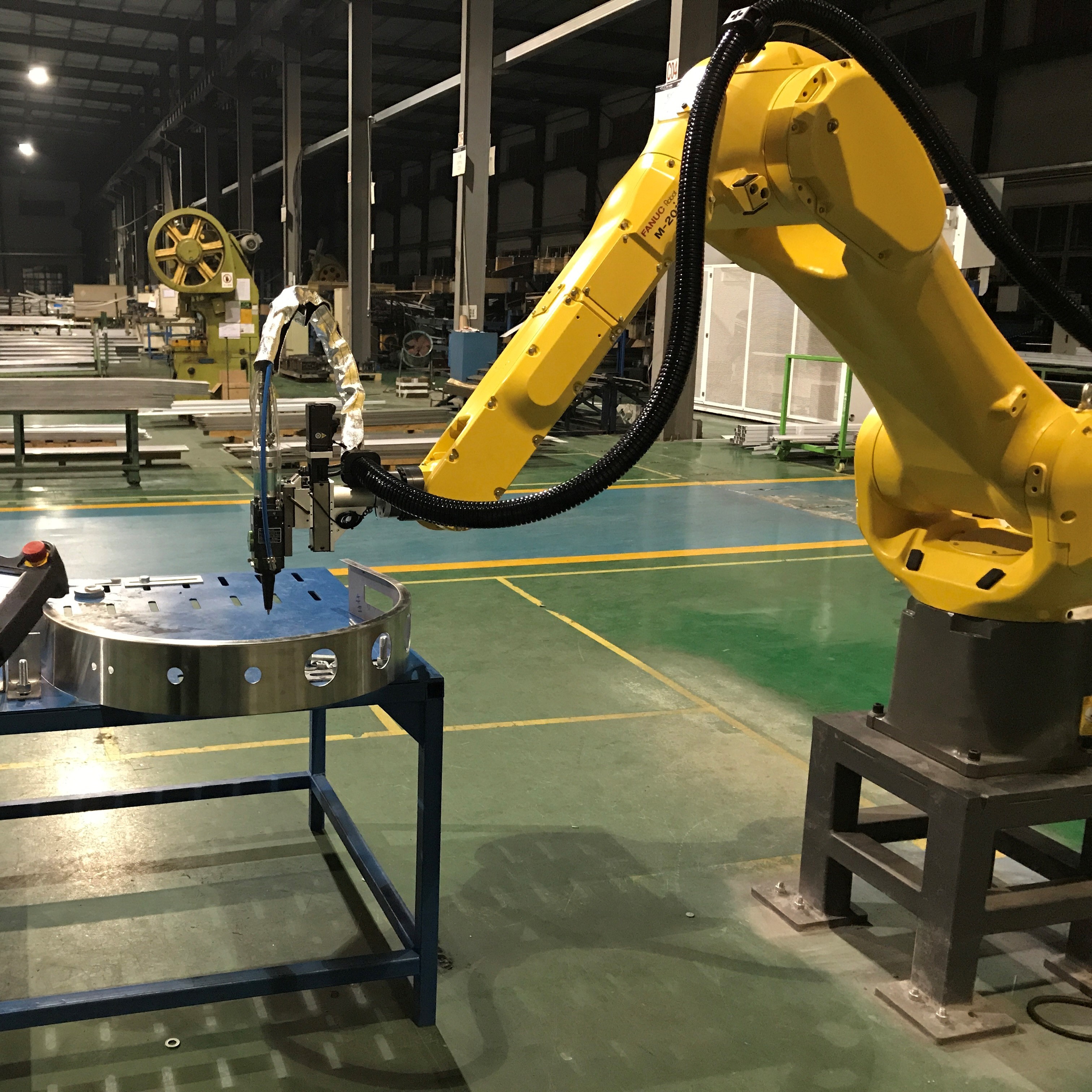 6 оси Лазерная промышленная Роботизированная рука комплект 3D автомат для резки высокой точности для лазерной резки с ЧПУ, робот