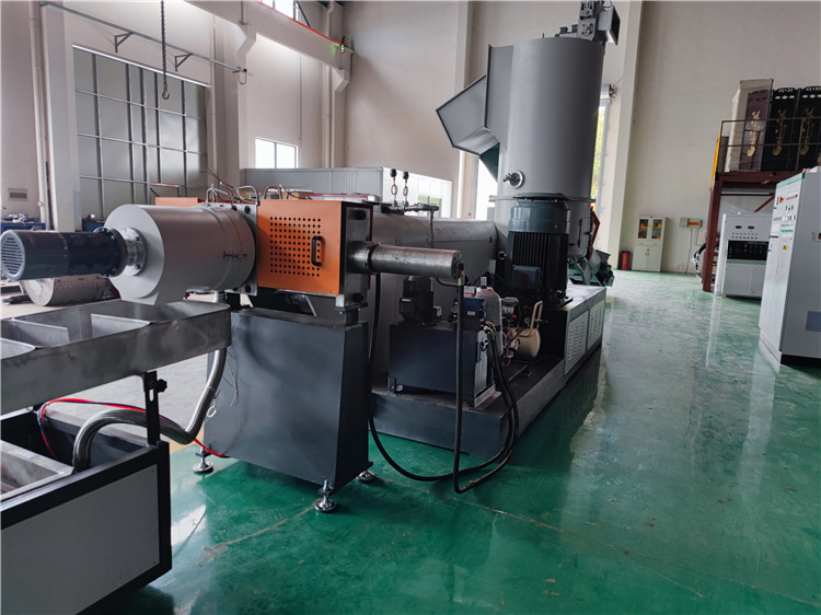 China Factory Seller Granulator Plastic Ldpe Pvc Hot Cutting Pelletizing Line
