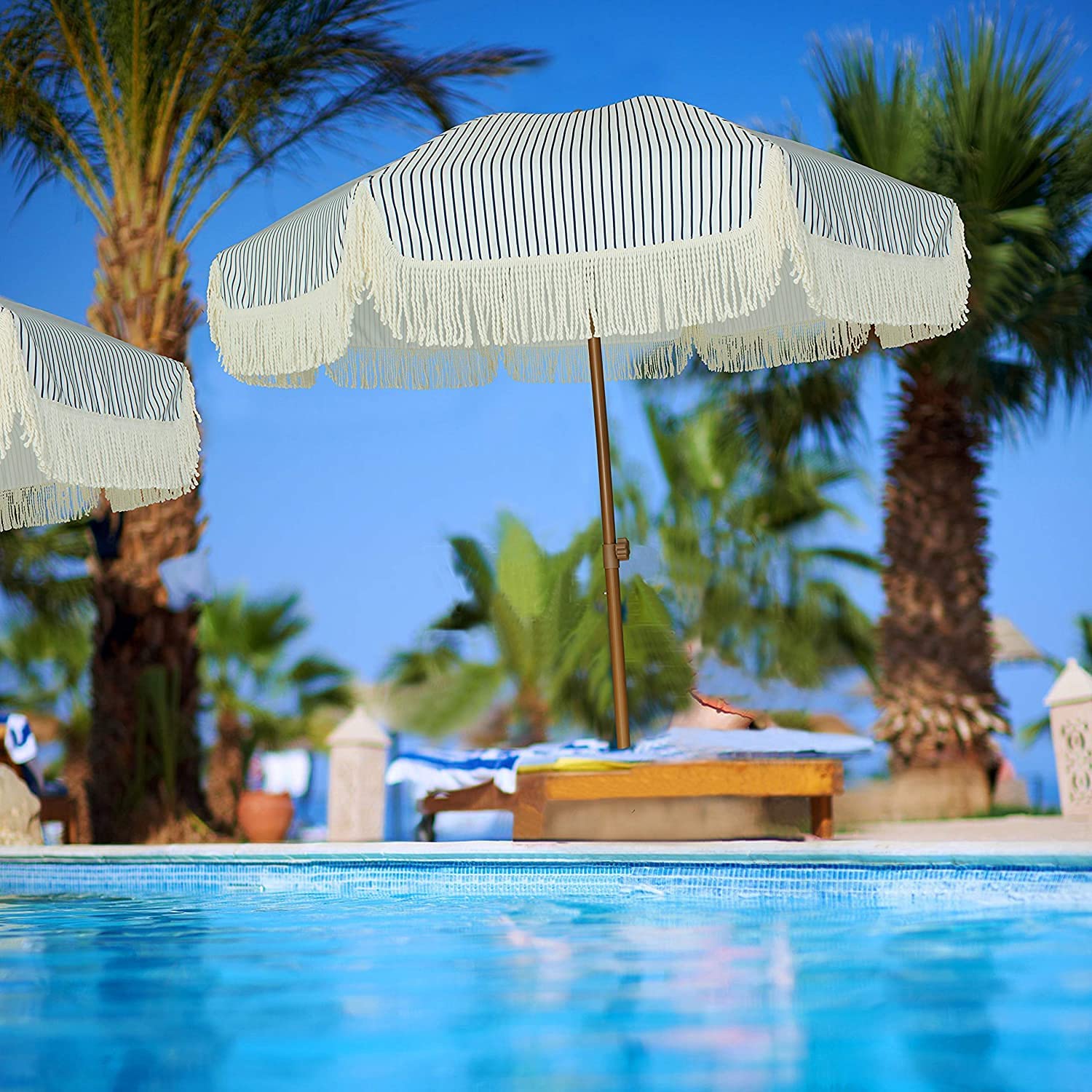 Factory Direct Selling Sun Luxury Bohemian Parasol Vitage Beach Umbrella With Tassels Recycled Boho Beach Umbrella