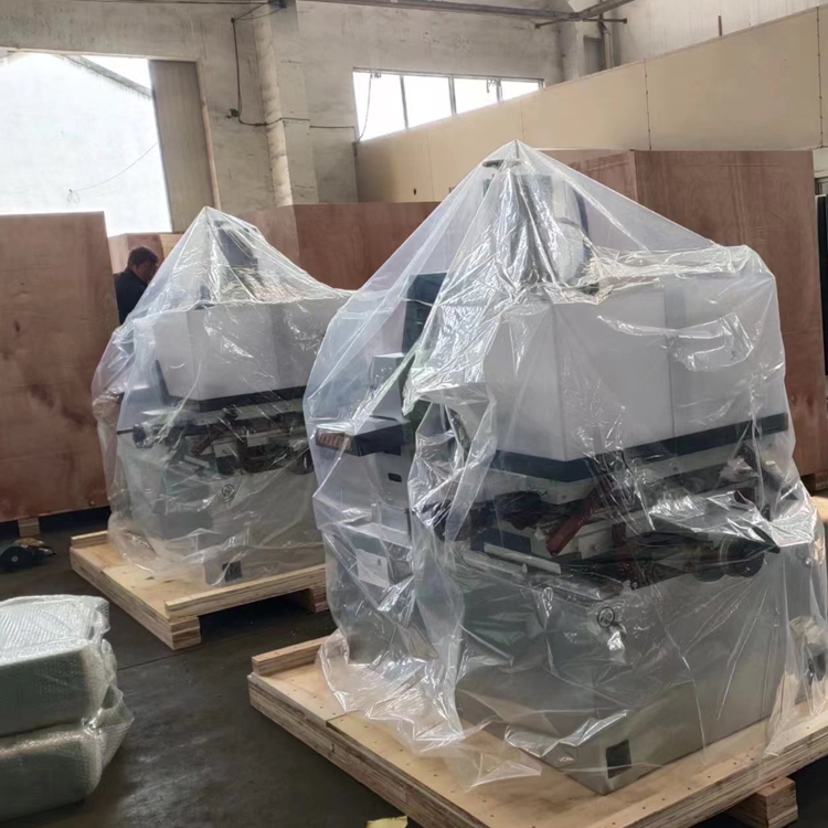 Китай, HITECH CNC EDM машина для резки проволоки DK7735