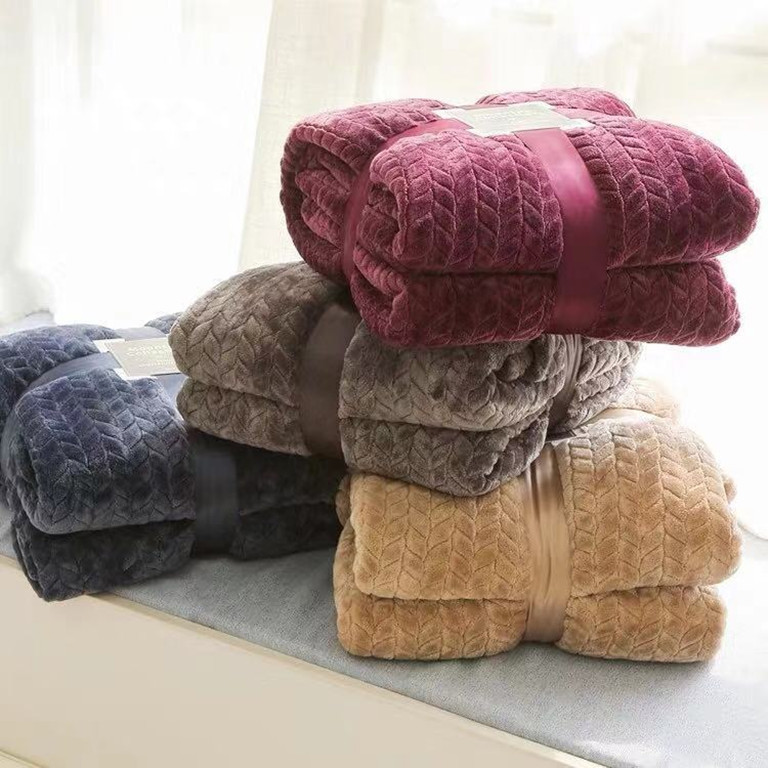 70*100cm High weight small livory flannel fleece blanket throw white fringe