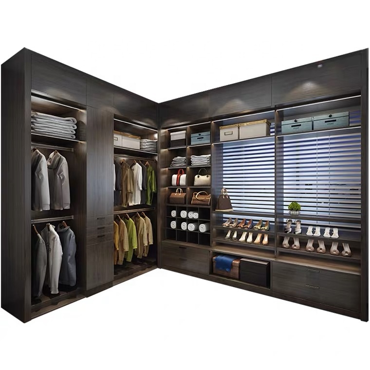 Modern Light Luxury Walk-in Closet Wardrobe with LED Light for Villa