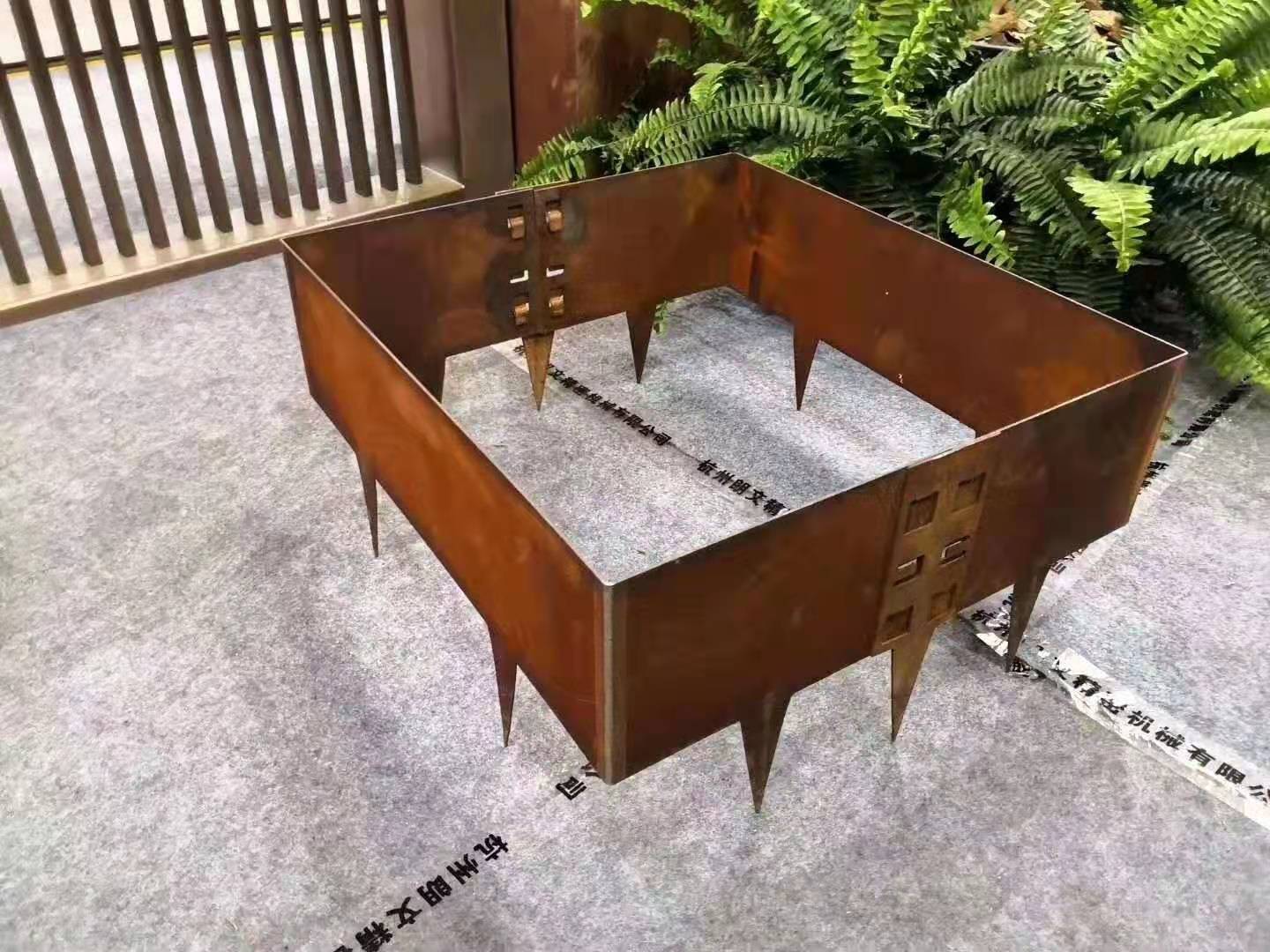 No dig folded metal corten steel garden edging for landscaping