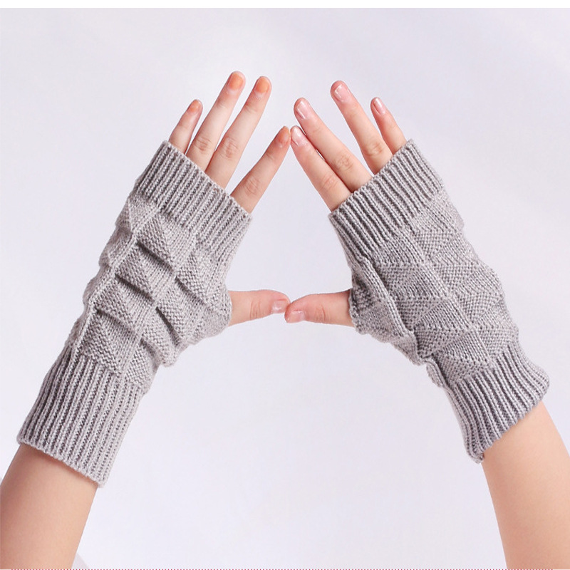 Acrylic Yarn Japanese Women's Warm Leaking Finger Long Gloves