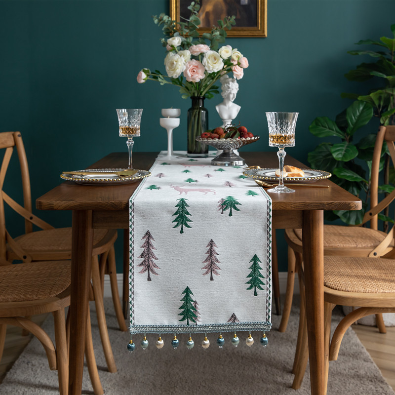 Wholesale Luxury Christmas Creative Tablecloths Home Party New Year Decoration Christmas Dinning Table Runner