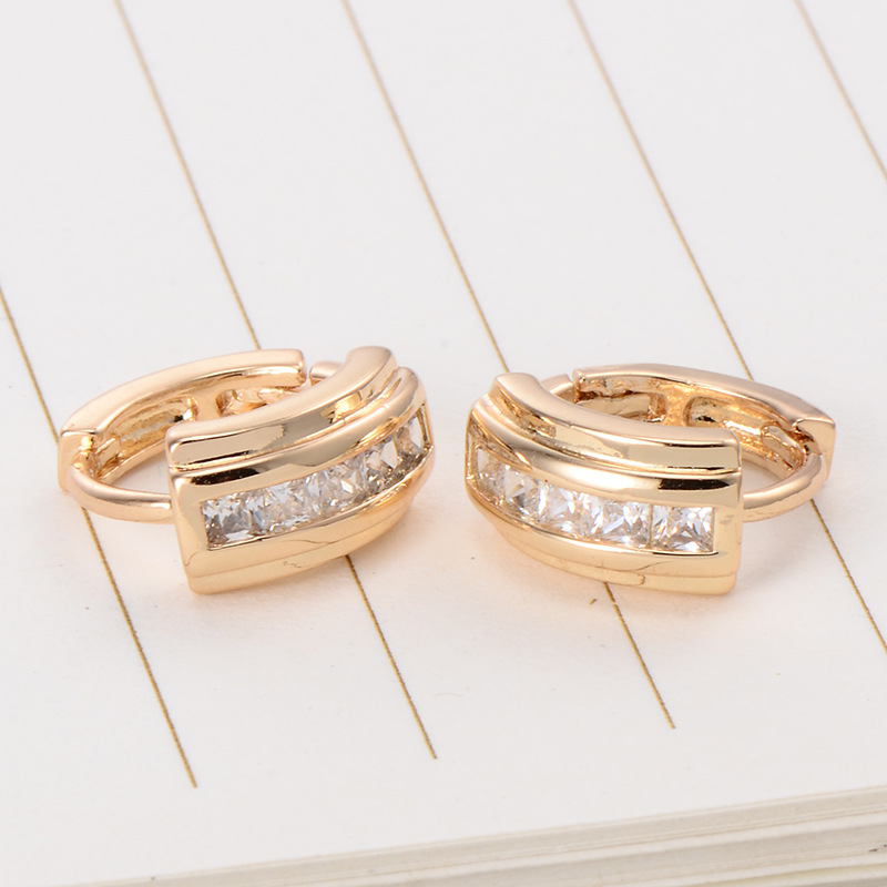 2021 New Copper Gold Plated Earrings Jewelry Simple Fashion Square Austrian Zircon Hoop Earrings For Women