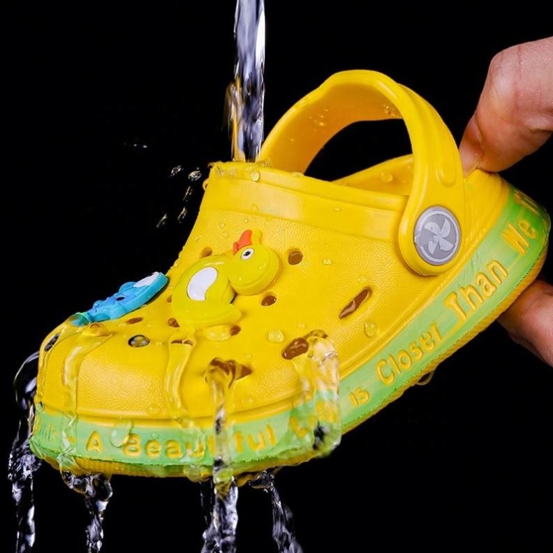 Crocband Clog Chinese Shoes Kids Jelly Injection Classic Garden Shoes Waterproof Children Clogs Beach Slippers