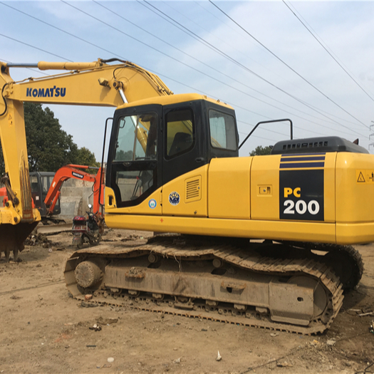 Б/у отличный оригинальный экскаватор komatsu pc 200-7/pc 200, в наличии