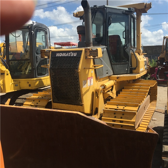 Подержанный Komatsu D40P гусеничный бульдозер/Komatsu бульдозер d40 бульдозер для продажи Сделано в Японии в хорошем состоянии