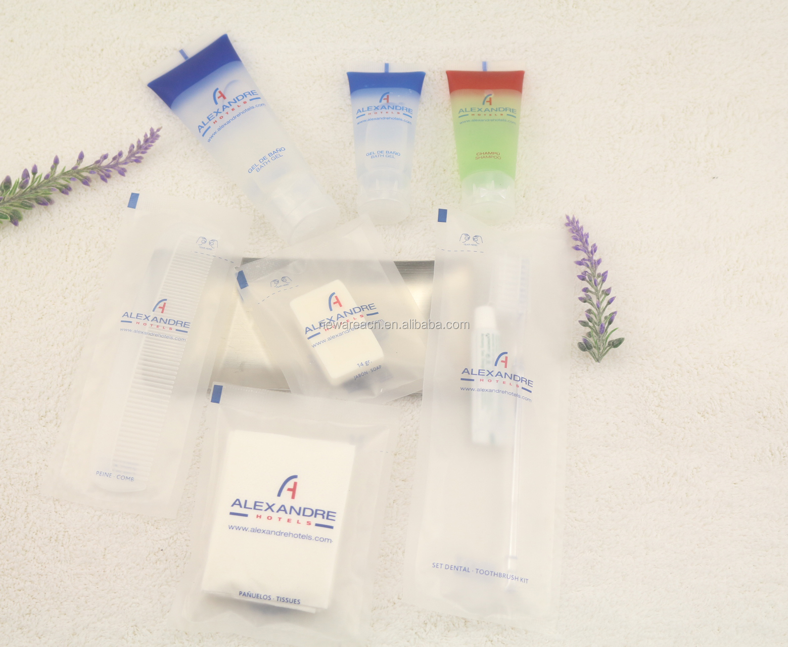 Hot sale cheap travel hotel amenity set flow packing