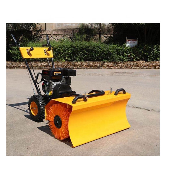 Brush type 6.5HP 4-stroke engine Road sites mountain roads clean up the snow machine