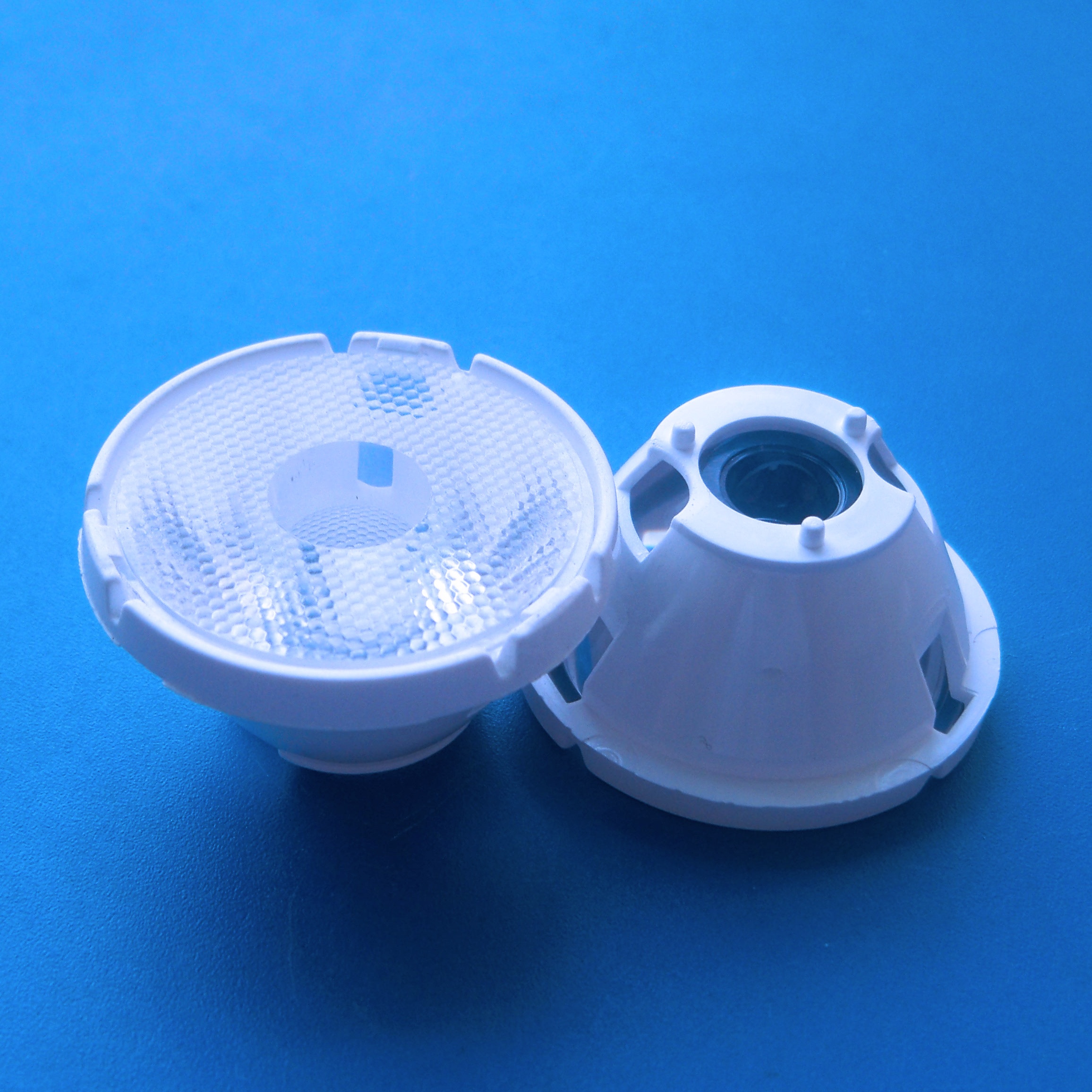 High quality 15degree diameter 32.5mm Led lens for XHP70 XHP50 XML 4040 5050 7070 LEDs HX-HCVT-15L