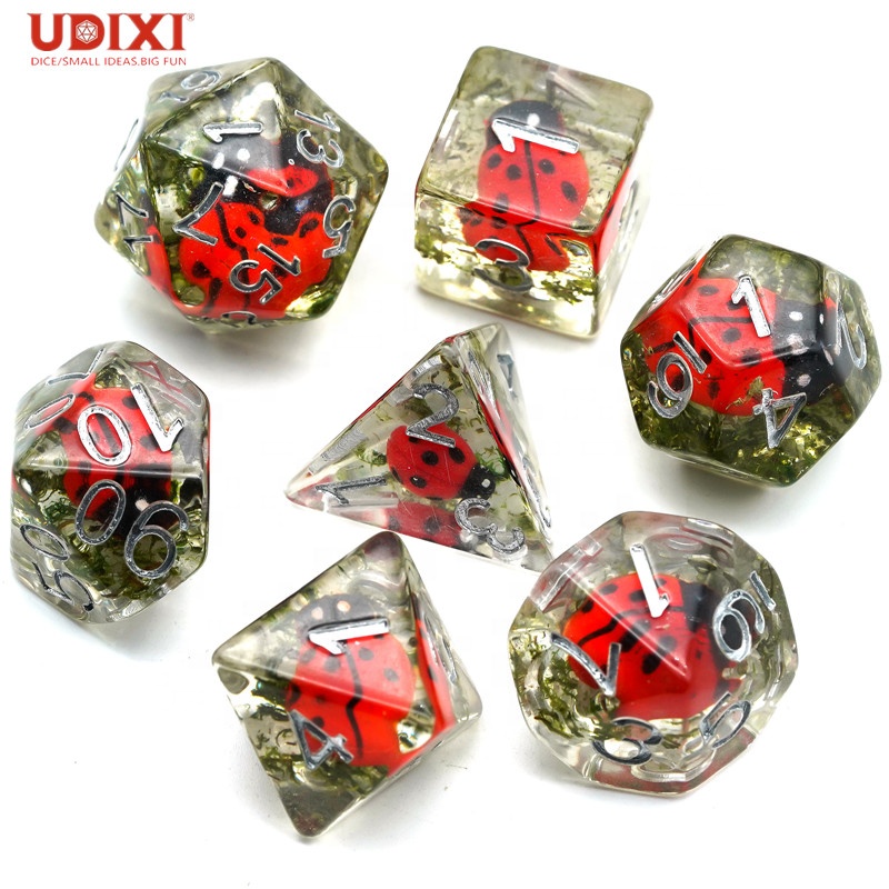 7 шт., высококачественные полимерные кости божьей коровки Udixi Red для игры в игры на доске или в карточках, Подземелья и Драконы, набор многогранных костей