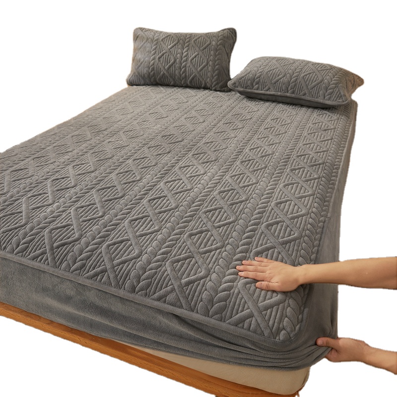 Custom Washable Bedsheet Hypoallergenic 100% Velvet Winter Bed Protector Mattress Cover
