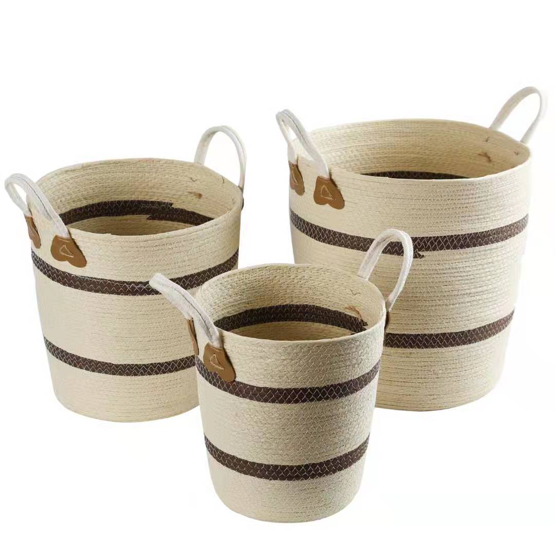 JS-HO-03 High Quality Decorative Handwoven Storage Basket Rattan with Handles Natural Laundry Basket