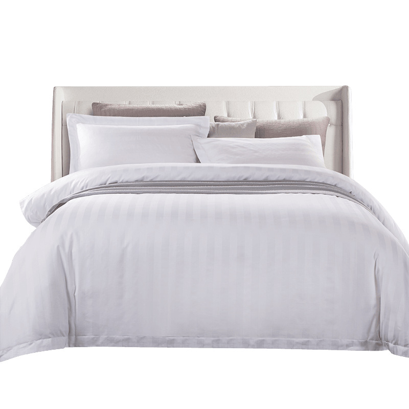 High Level Full Size European Satin Simple Soft Four Piece Hotel Duvet Cover Bedding Set