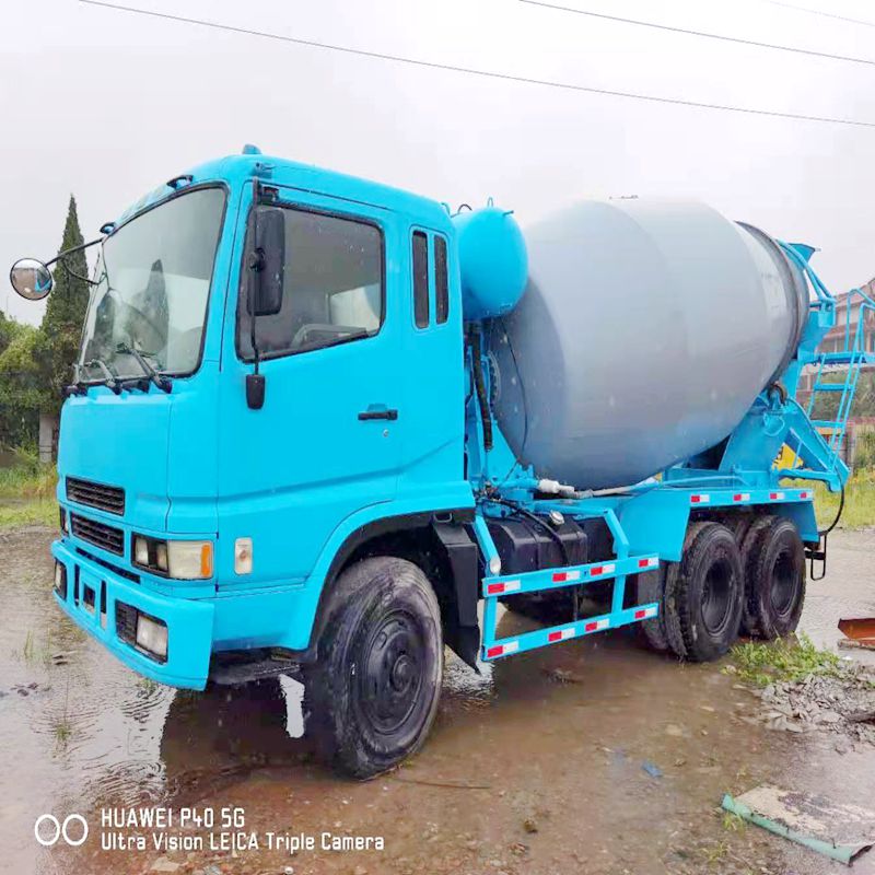 Японская Бетономешалка Fuso, продажа в Шанхае