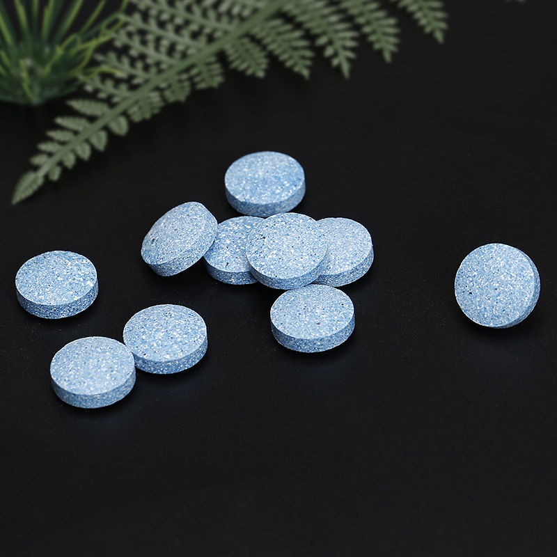 The factory supplies concentrated effervescent tablets of glass water  strong detergent  solid wiper essence of glass water 16mm