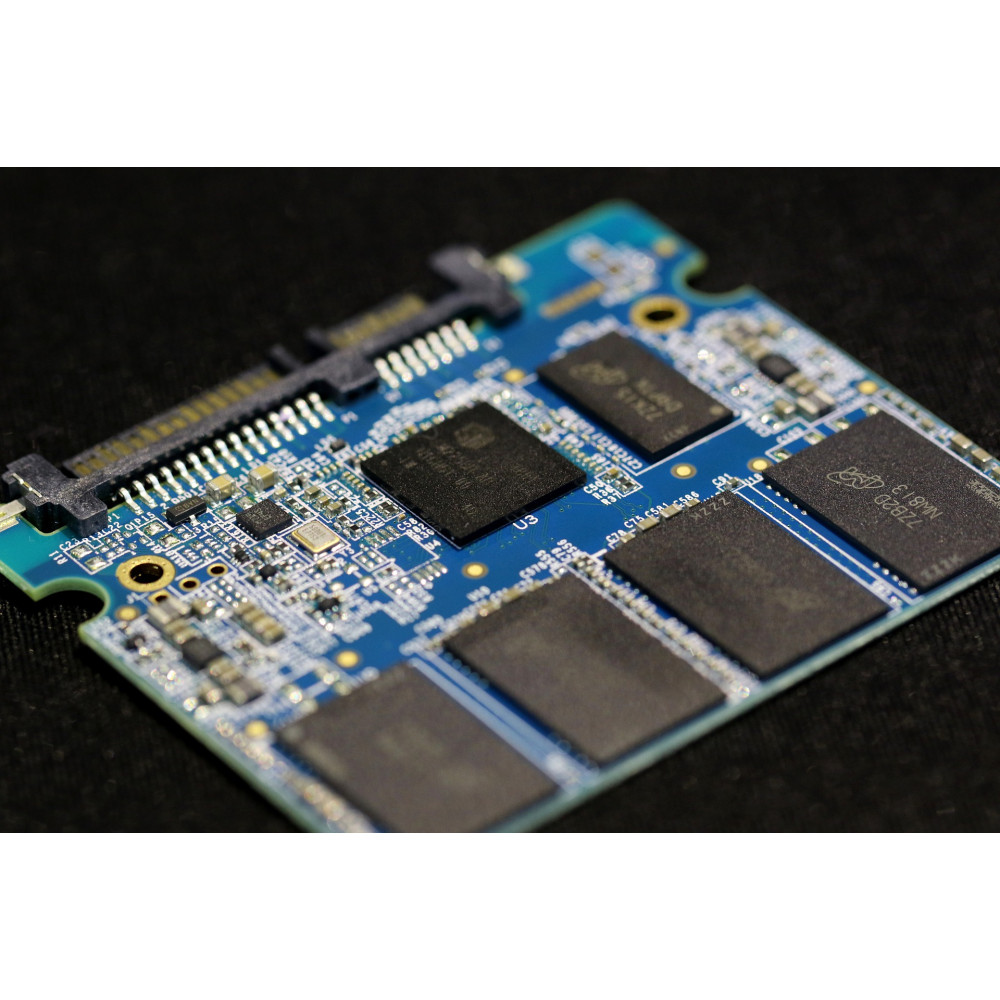 For AMD EPYC 7543P (32C 64T 2.8/3.7GHz)