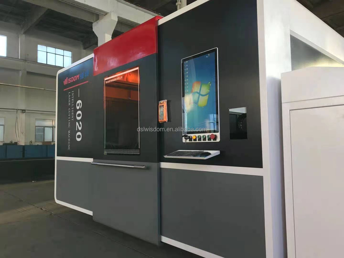Fully Enclosed Fiber Laser Cutting Machine With Exchange Table High Safety Level