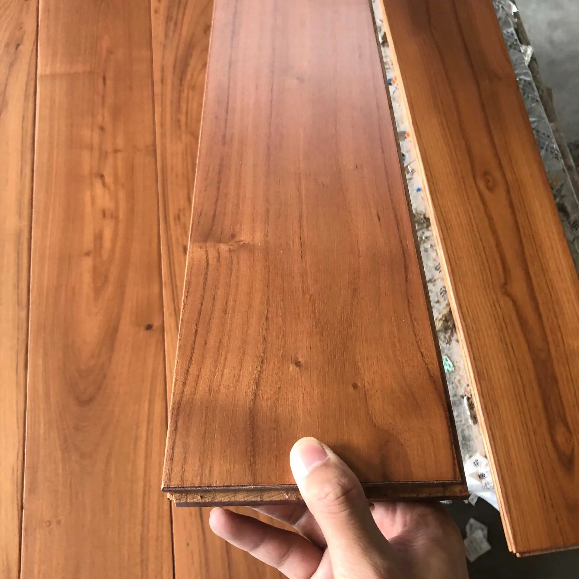 water resistant Chinese teak solid wood flooring