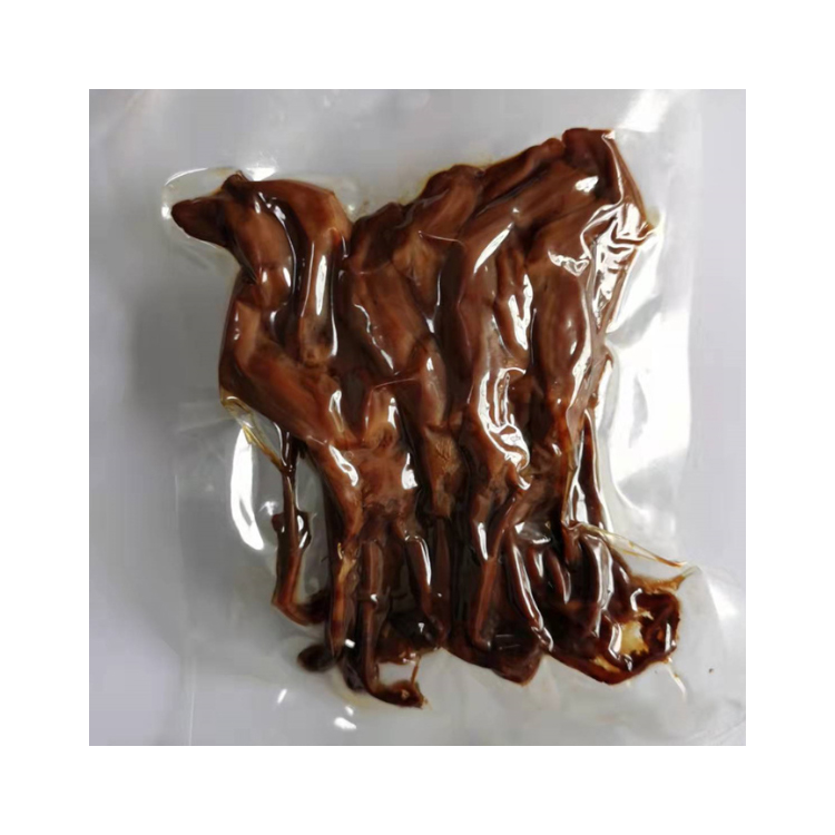 Вкусные азиатские экзотические мясо утки, закуски, маринация, язык утки