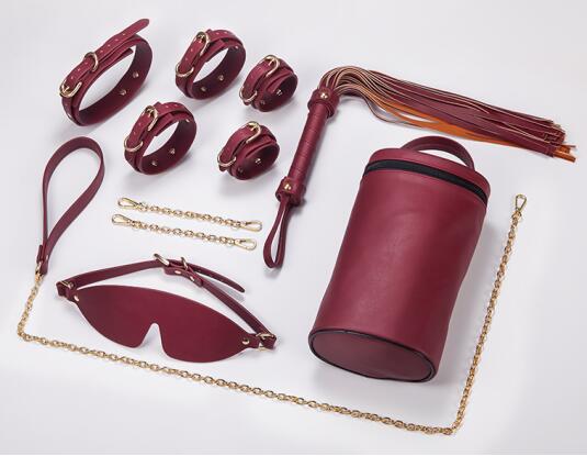 2021 The New Special Design 10-Piece Set Of BDSM Leather Suit Fetish Handcuffs Collar Whip Adult Game Sex Toy For Female Couples
