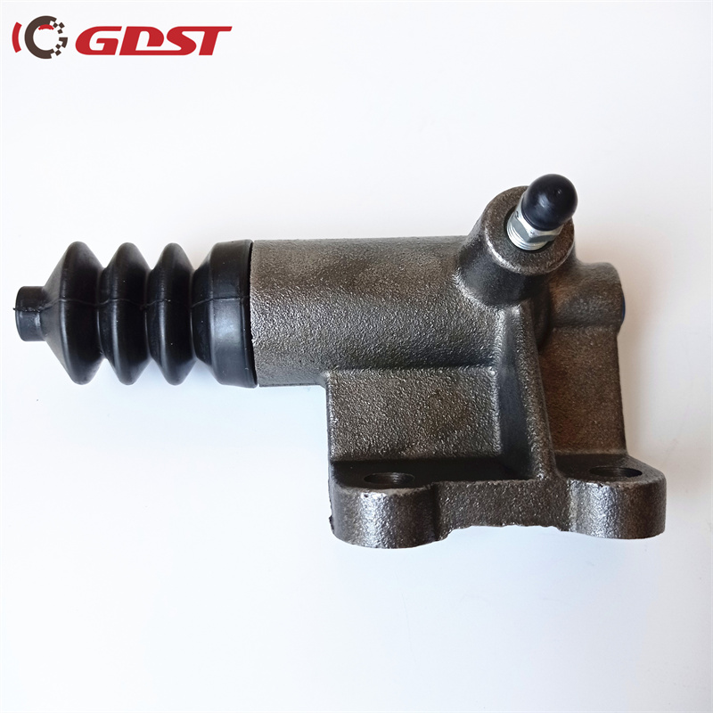 Heavy Duty Truck Clutch slave Cylinder 1-47570-022-0 OEM For ISUZU