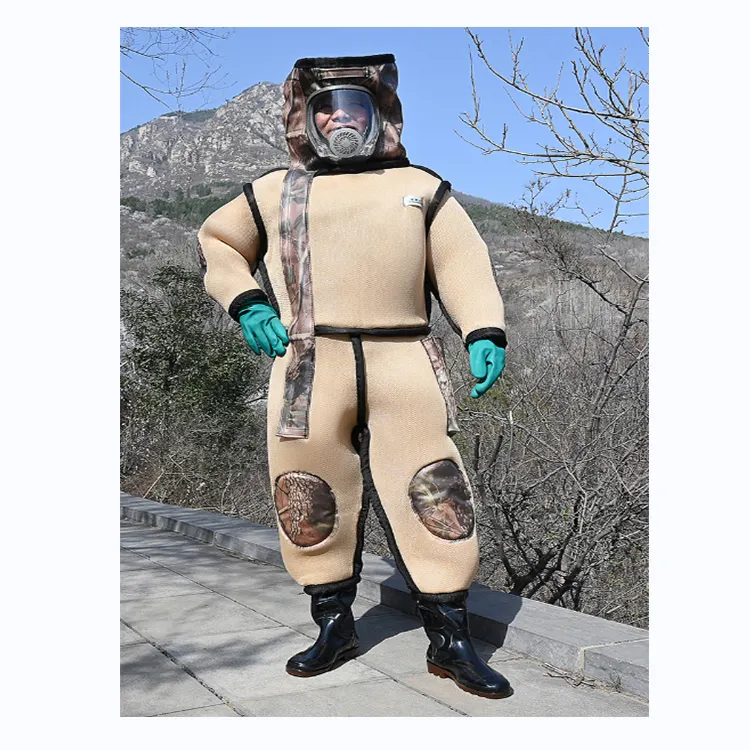 Professional Bee Suit 3 Layer Mesh Beekeeper Suit Fully enclosed three-dimensional breathable bee clothes