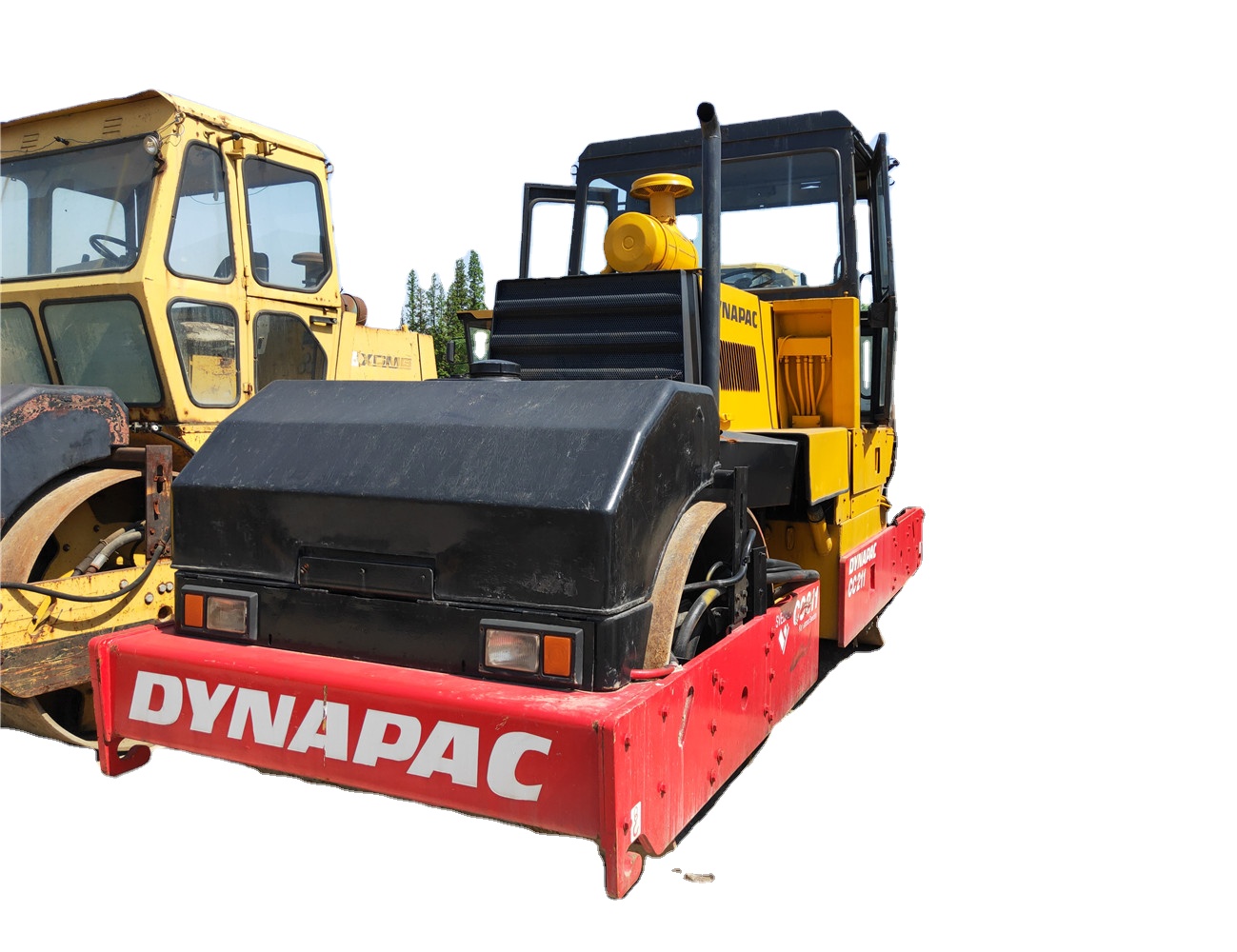 Dyna'pac CC211 road roller on promotion CA25,CA251,CA301D