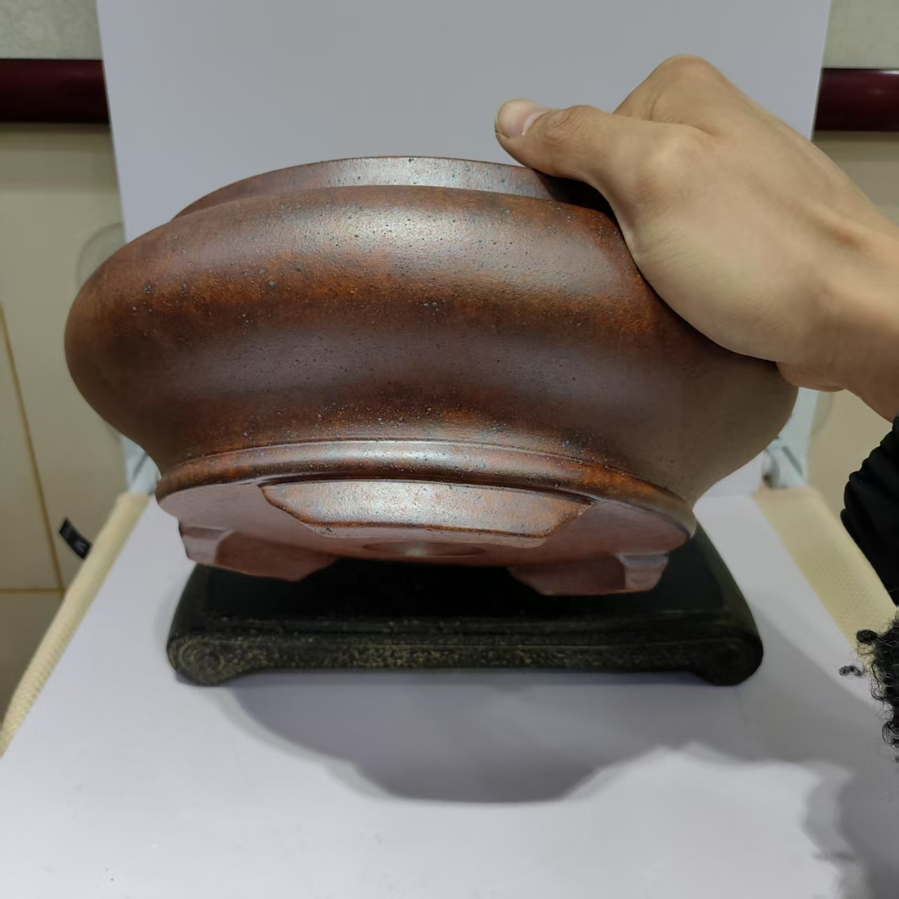 Handmade Round Shape Yixing Gold Sand Bonsai Pot with Wood Fired