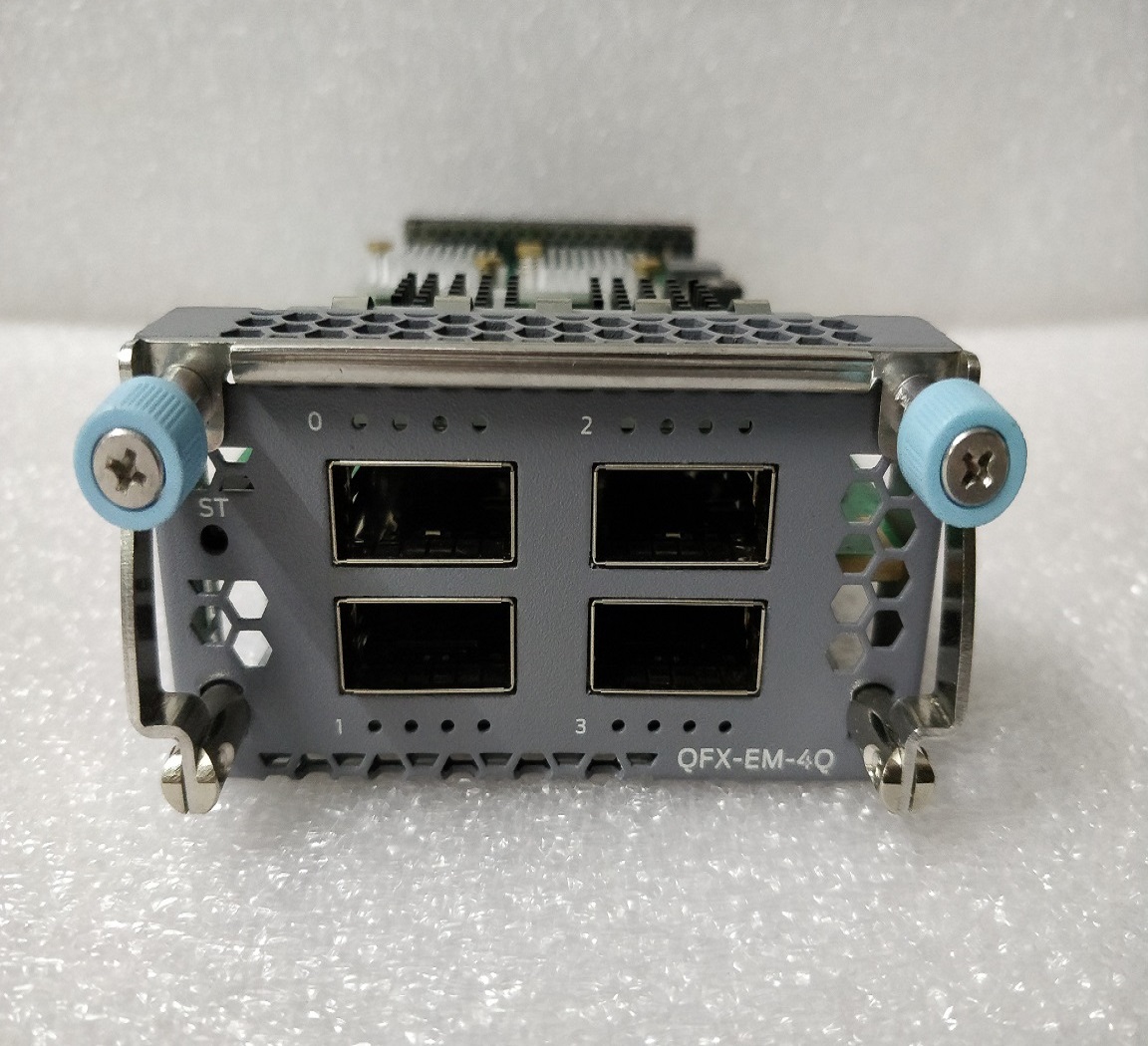 QFX-EM-4Q 4-портовый QSFP + модуль расширения для QFX5100-24Q EX4600