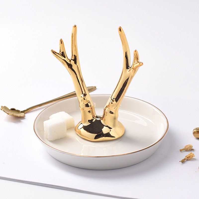 Custom European Ceramic Animal Crafts Antler Jewelry Plate Tray Home Decoration