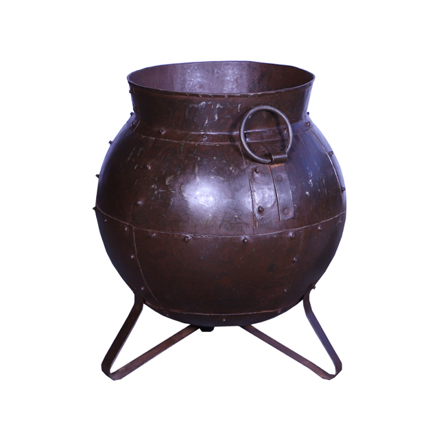 Best Quality Iron Made Unique And Simple Design Super Large Indoor Outdoor Use Cookware Fire Pot With Solid Stand